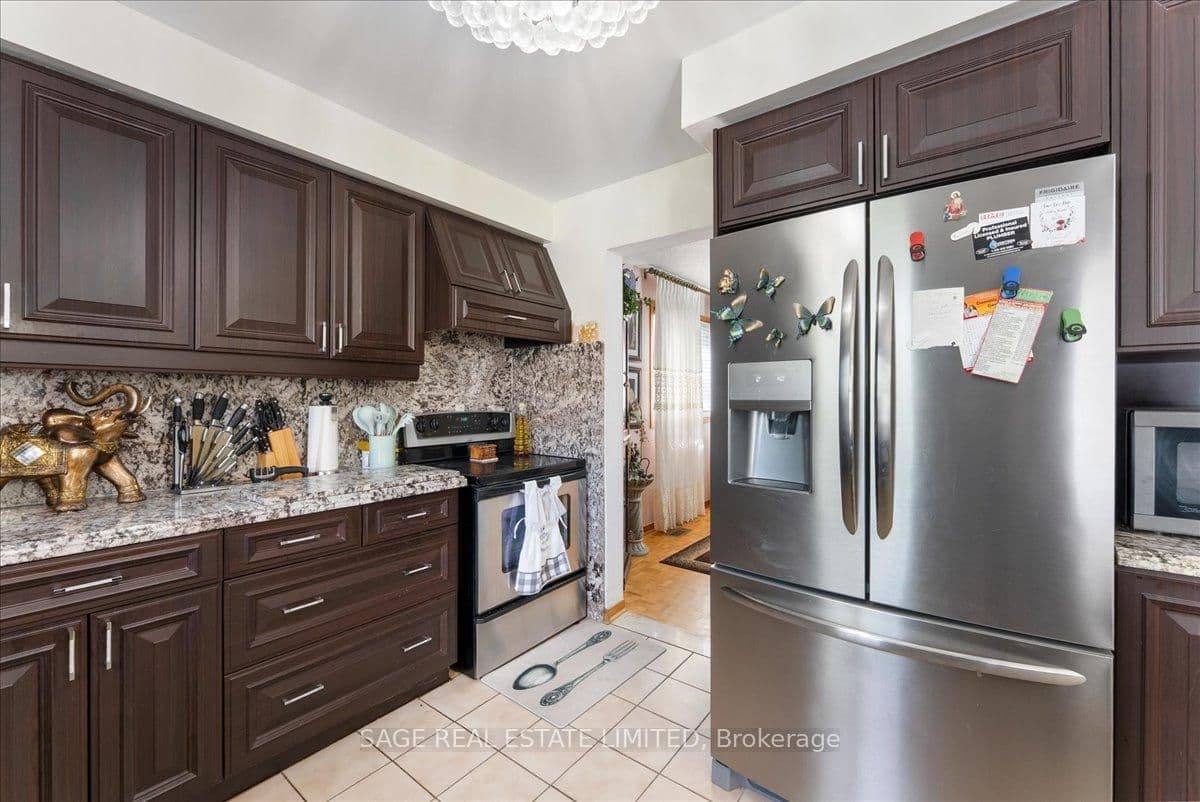 116 Butterfield Crescent thumbnail 17