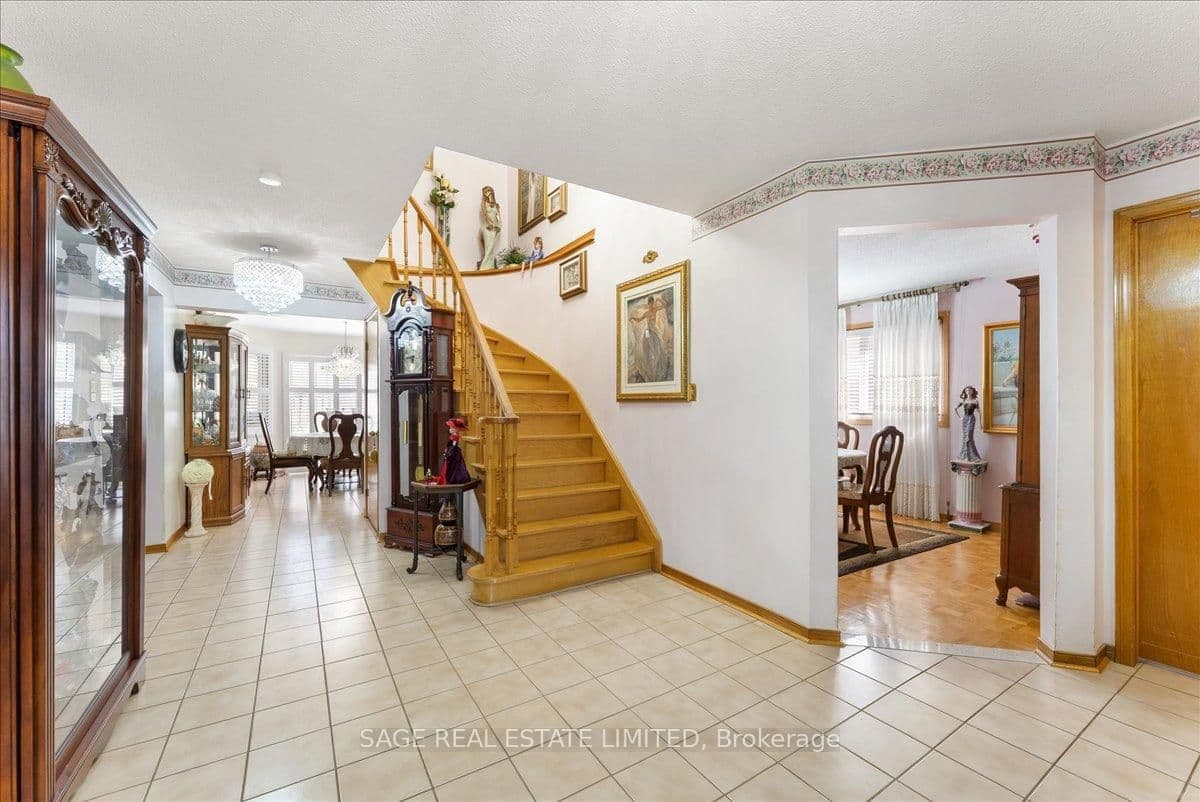 116 Butterfield Crescent thumbnail 22