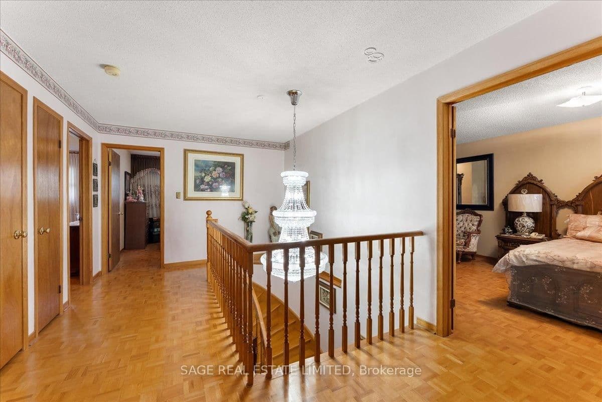 116 Butterfield Crescent thumbnail 24