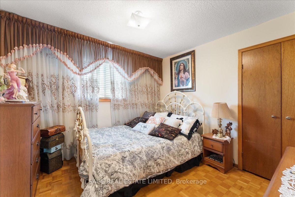 116 Butterfield Crescent thumbnail 25