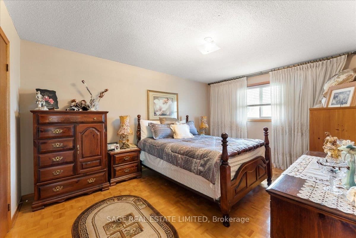 116 Butterfield Crescent thumbnail 26