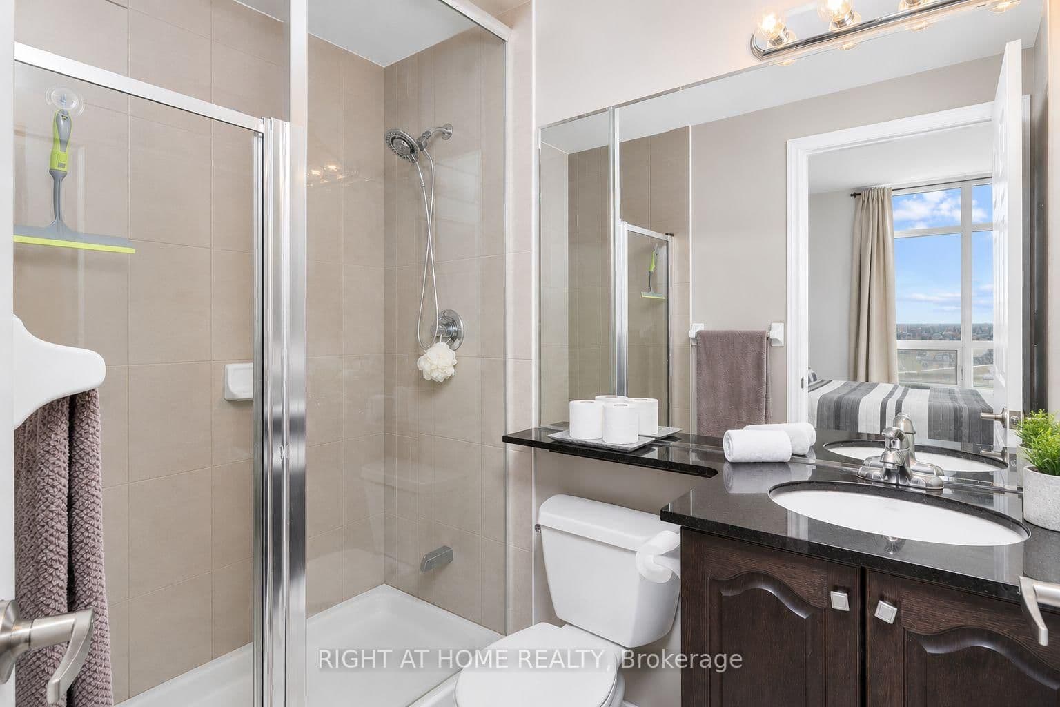 9235 Jane Street, Unit 1012 thumbnail 21