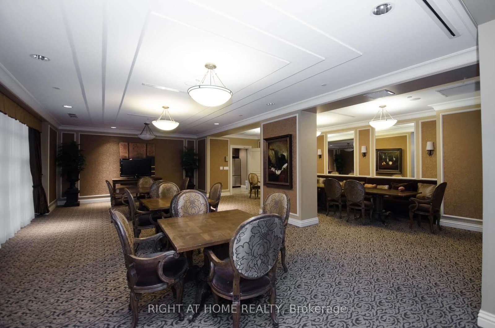 9235 Jane Street, Unit 1012 thumbnail 37
