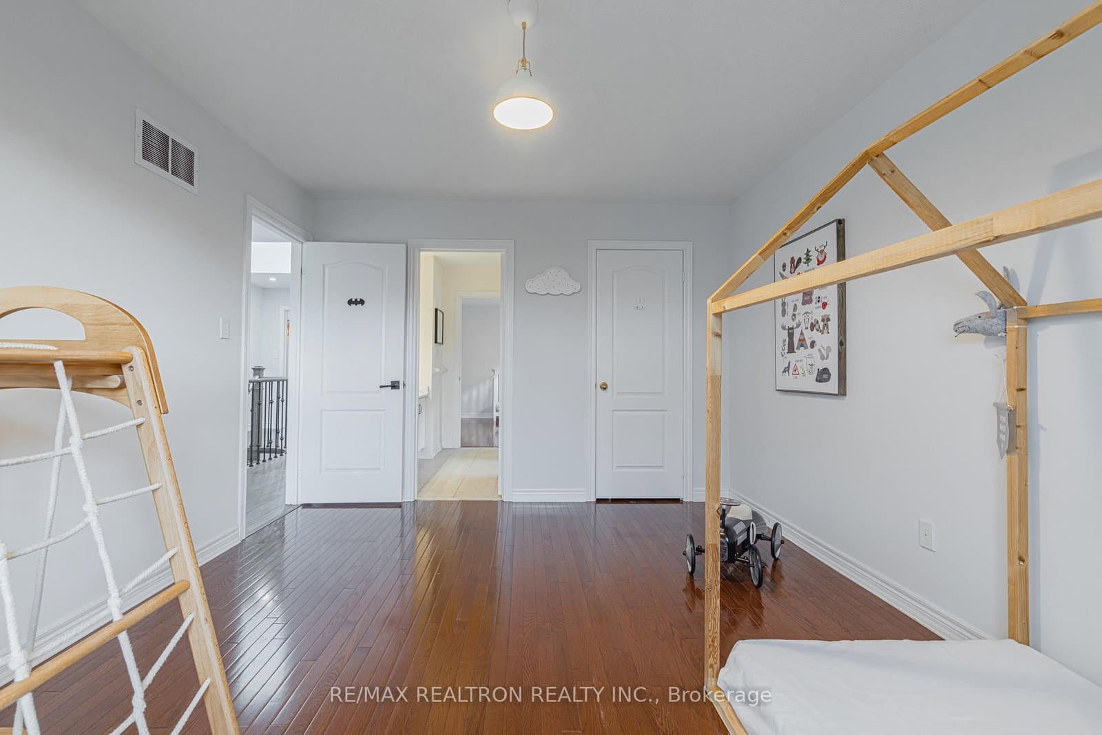 143 Shelbourne Drive thumbnail 30