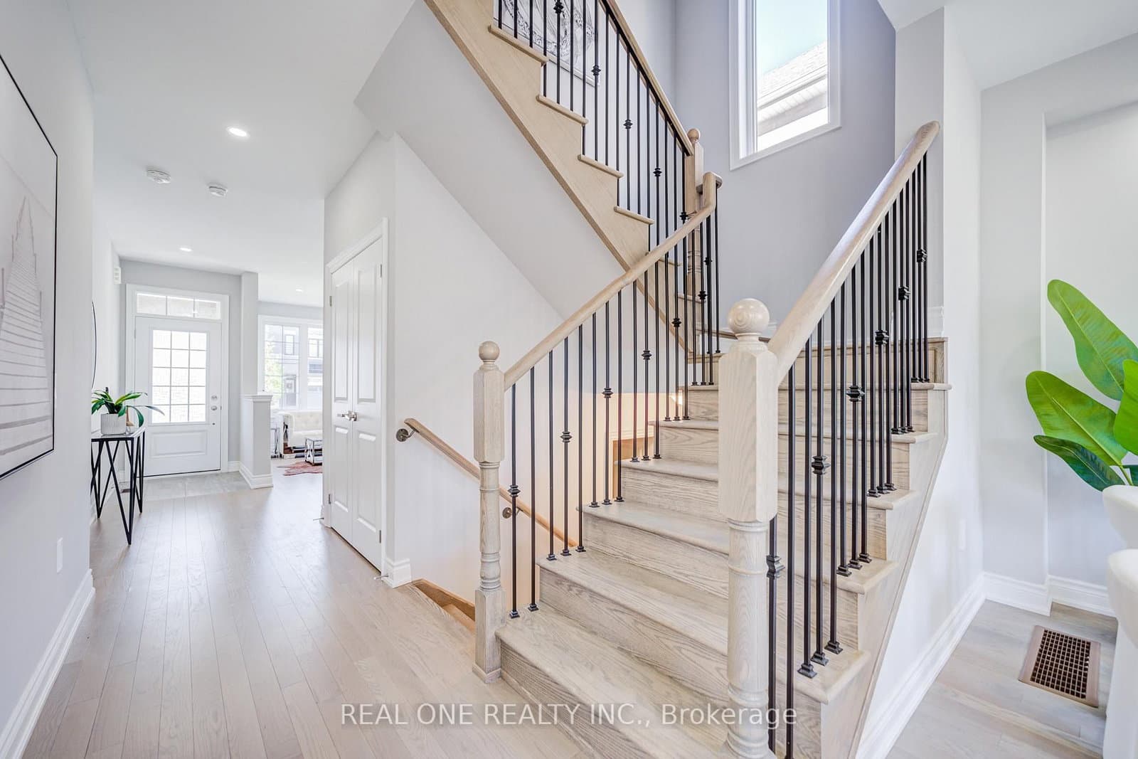 99 Kenneth Rogers Crescent thumbnail 10