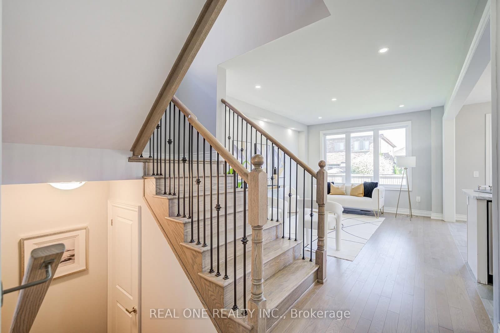 99 Kenneth Rogers Crescent thumbnail 9