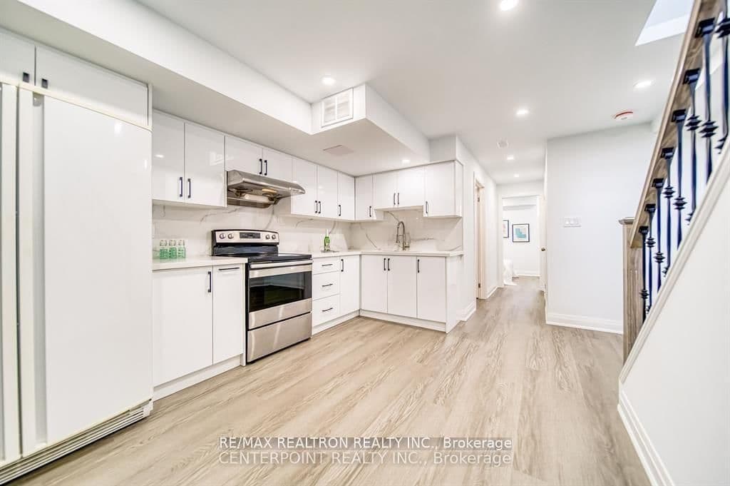 225 Webb Street, Unit BASEMENT thumbnail 2