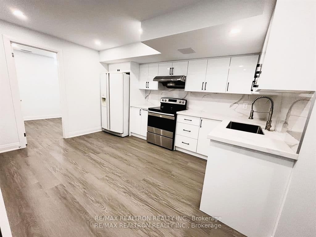225 Webb Street, Unit BASEMENT thumbnail 3