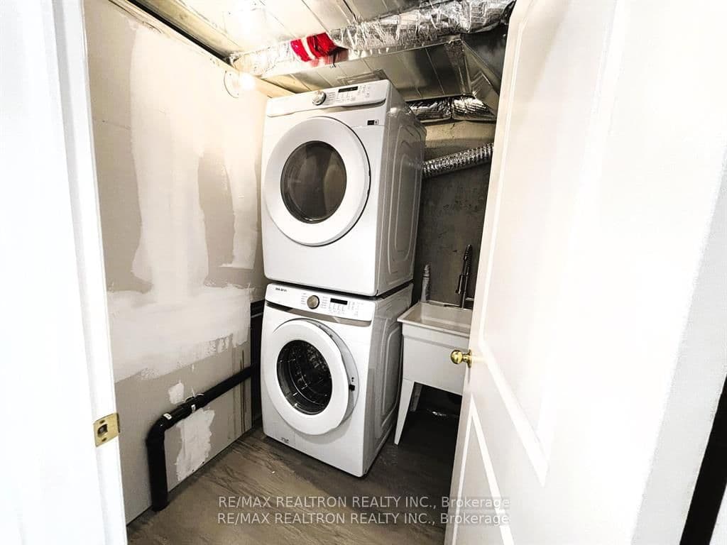 225 Webb Street, Unit BASEMENT thumbnail 6