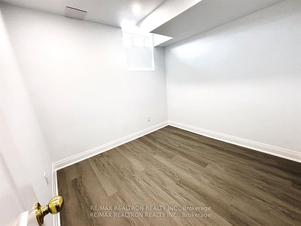 225 Webb Street, Unit BASEMENT thumbnail 9