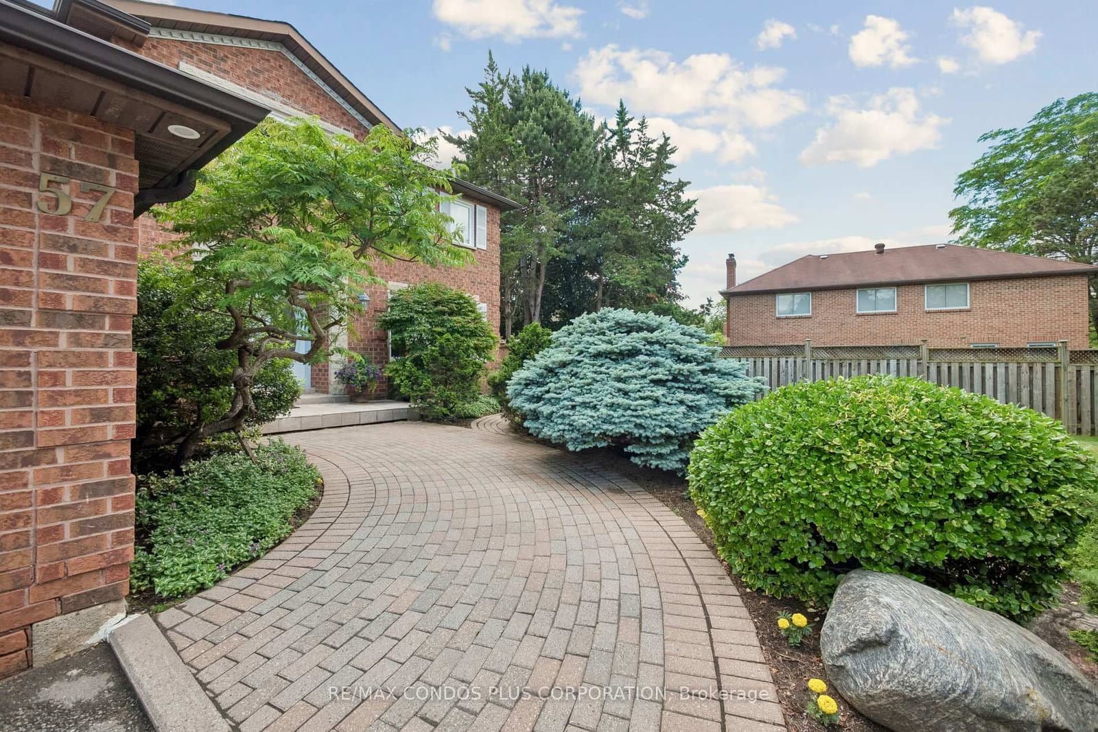 57 Delhi Crescent thumbnail 3