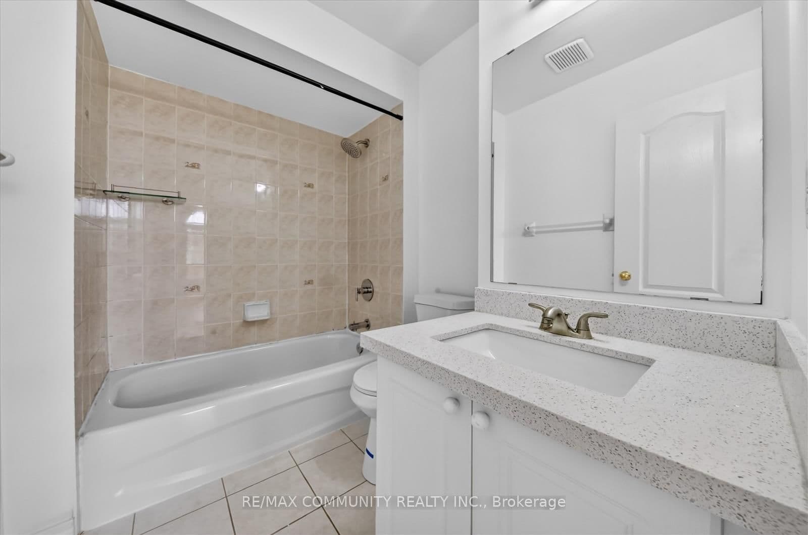 29 River Forest Street W thumbnail 30