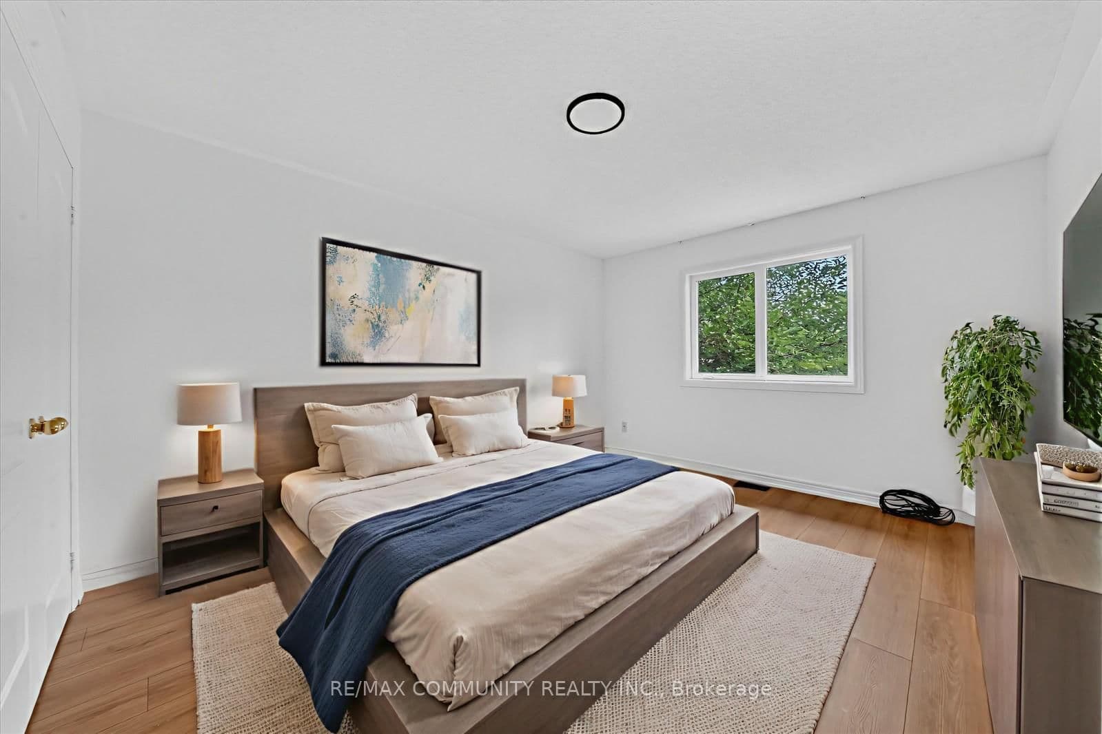 29 River Forest Street W thumbnail 33