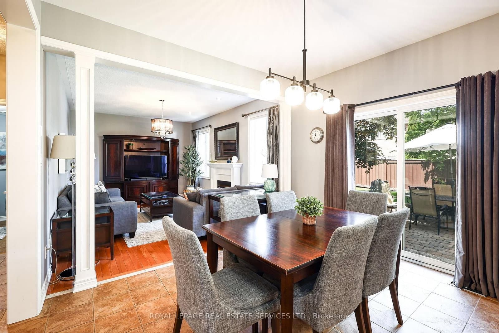 140 Humber Forest Court thumbnail 18