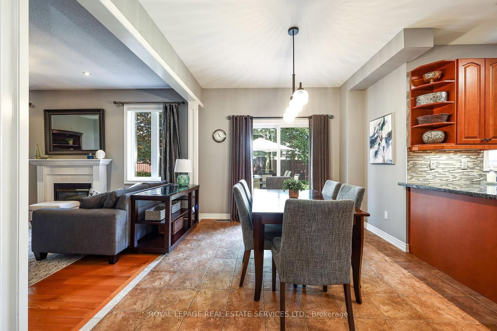140 Humber Forest Court thumbnail 22