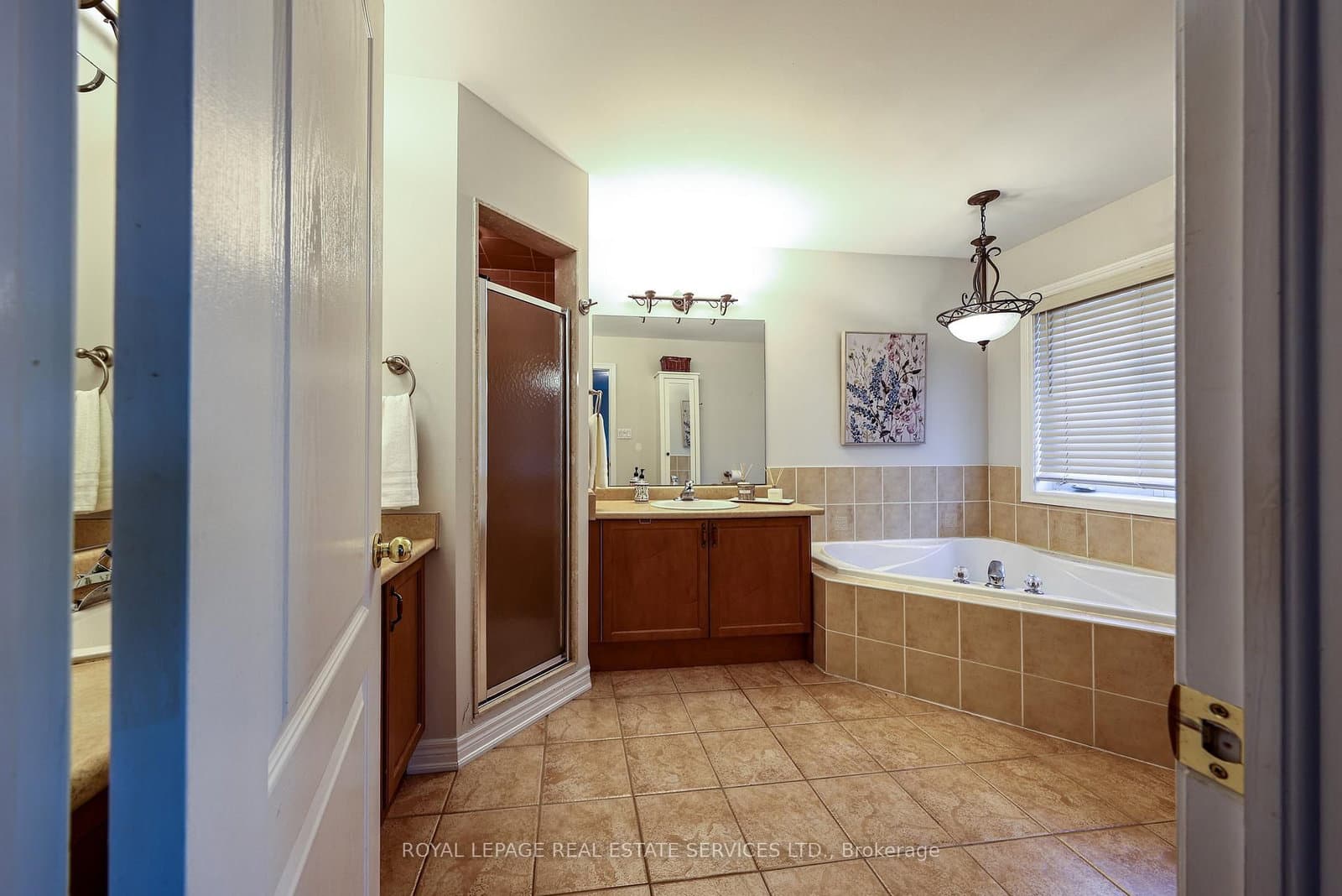 140 Humber Forest Court thumbnail 28