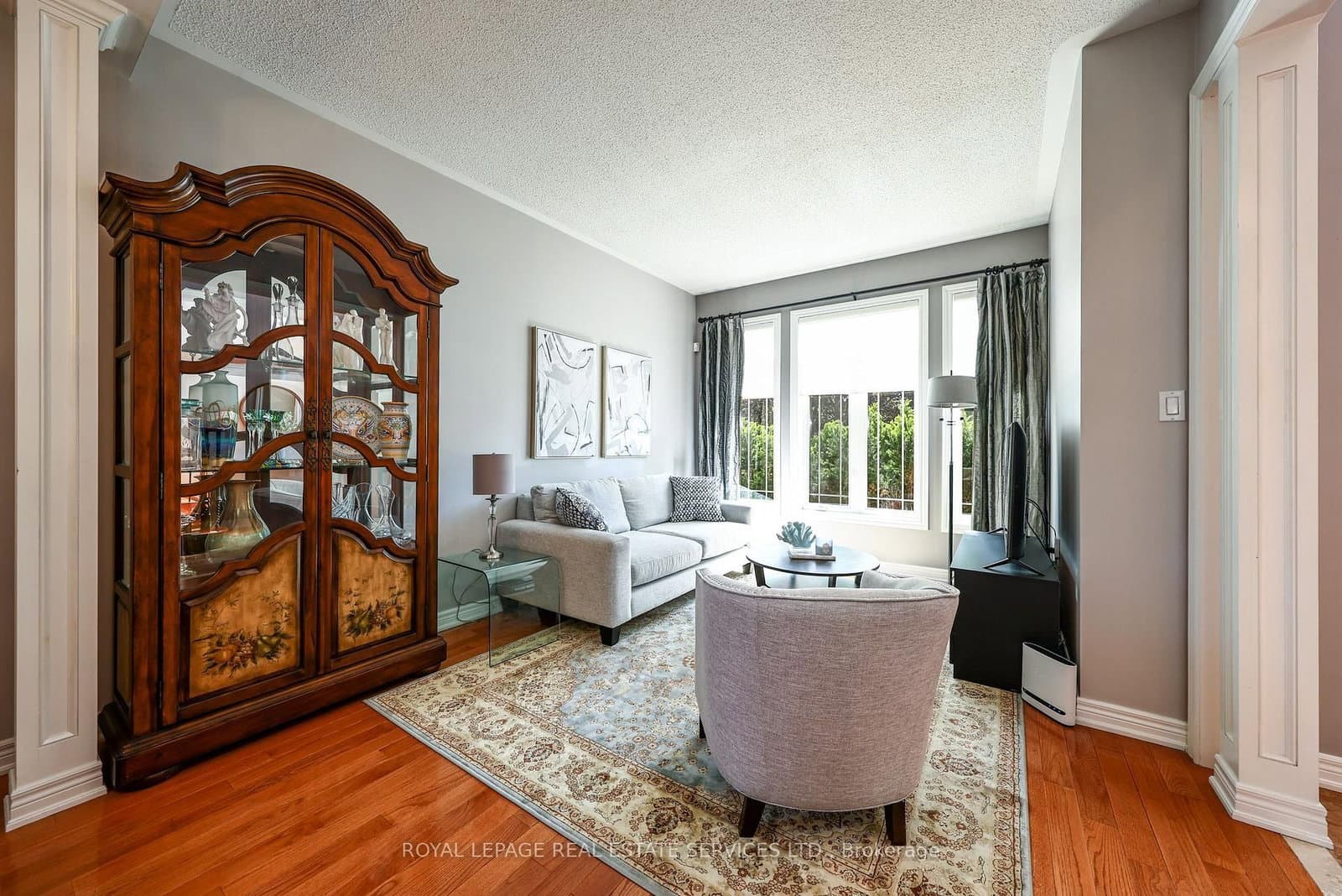 140 Humber Forest Court thumbnail 8