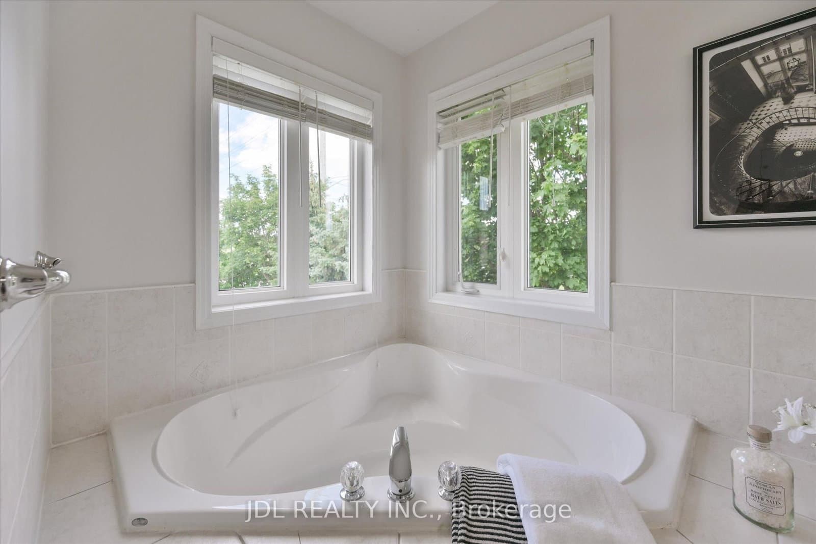 35 Stoneheath Crescent thumbnail 30