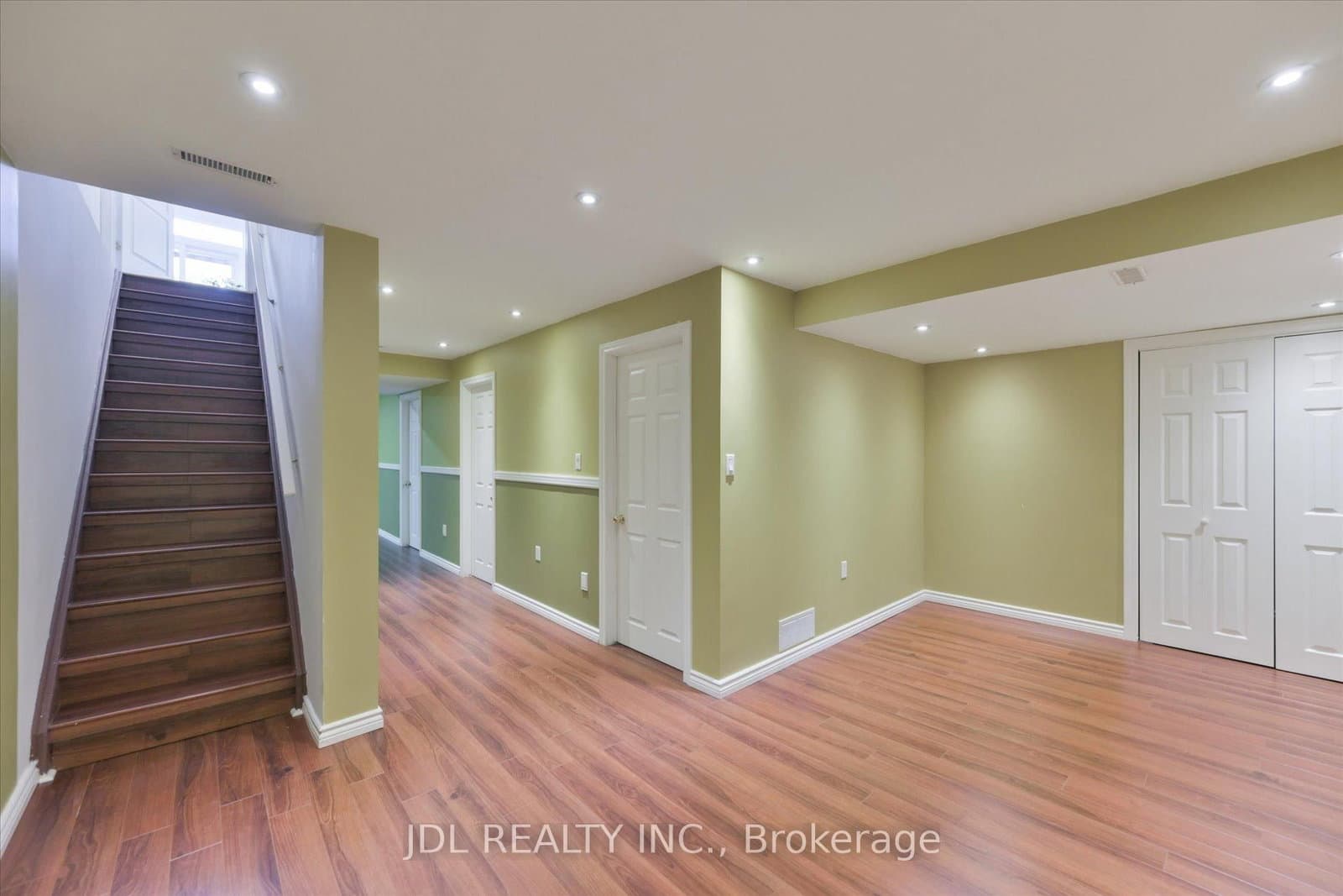 35 Stoneheath Crescent thumbnail 39