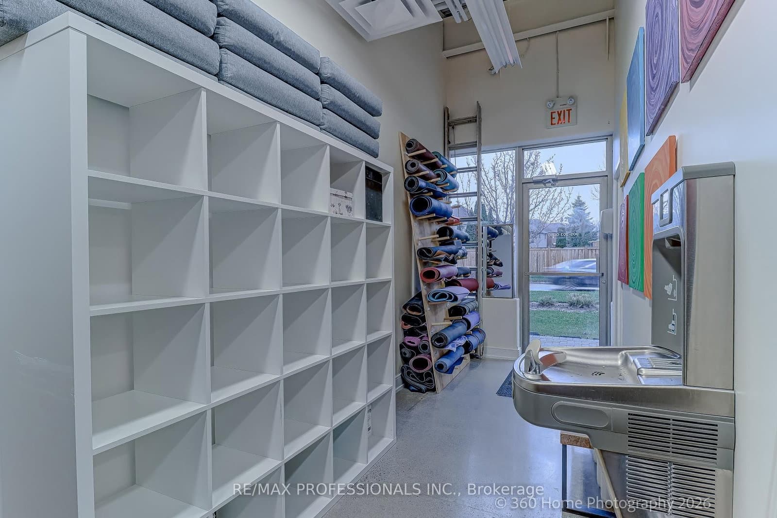 125 Hawkview Boulevard, Unit 8/9 thumbnail 20
