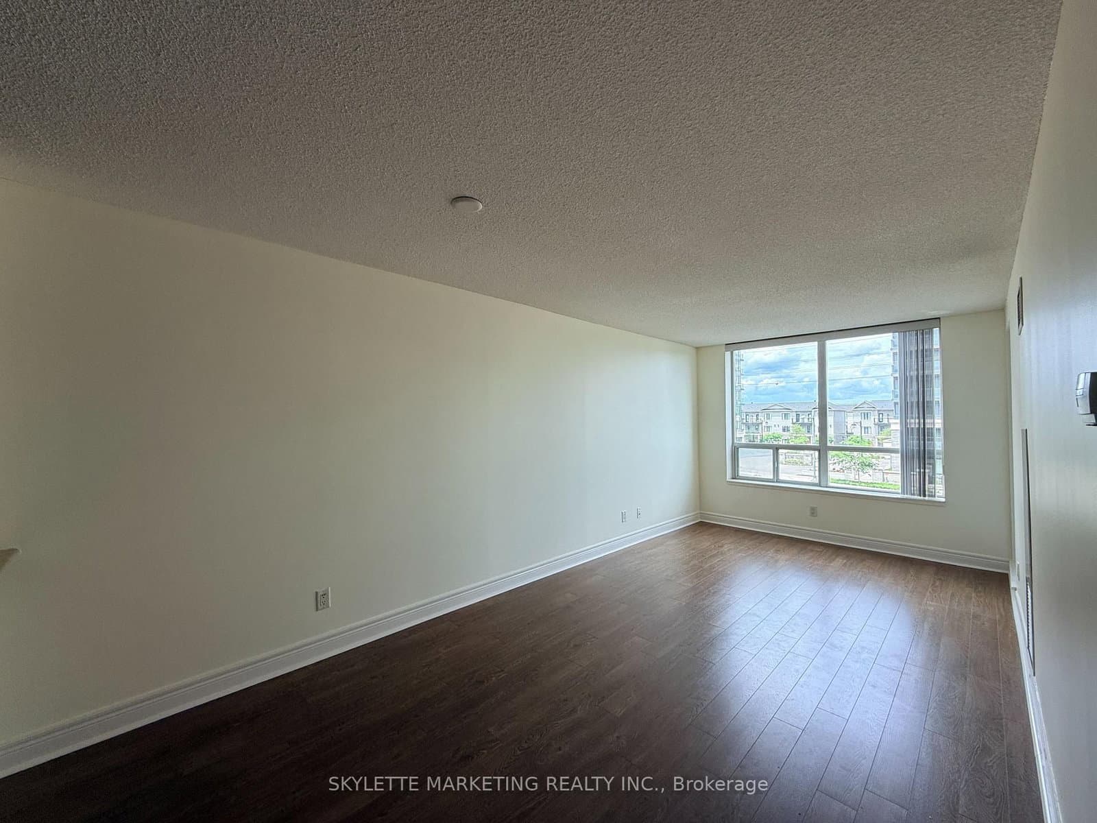 62 Suncrest Boulevard, Unit 310 - Image 1