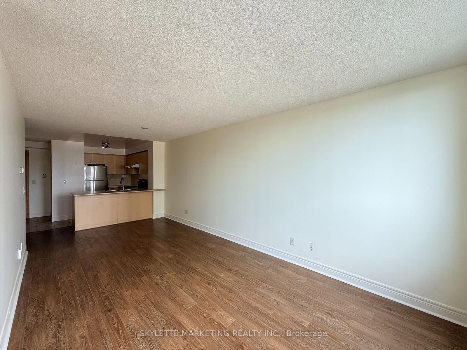 62 Suncrest Boulevard, Unit 310 thumbnail 7