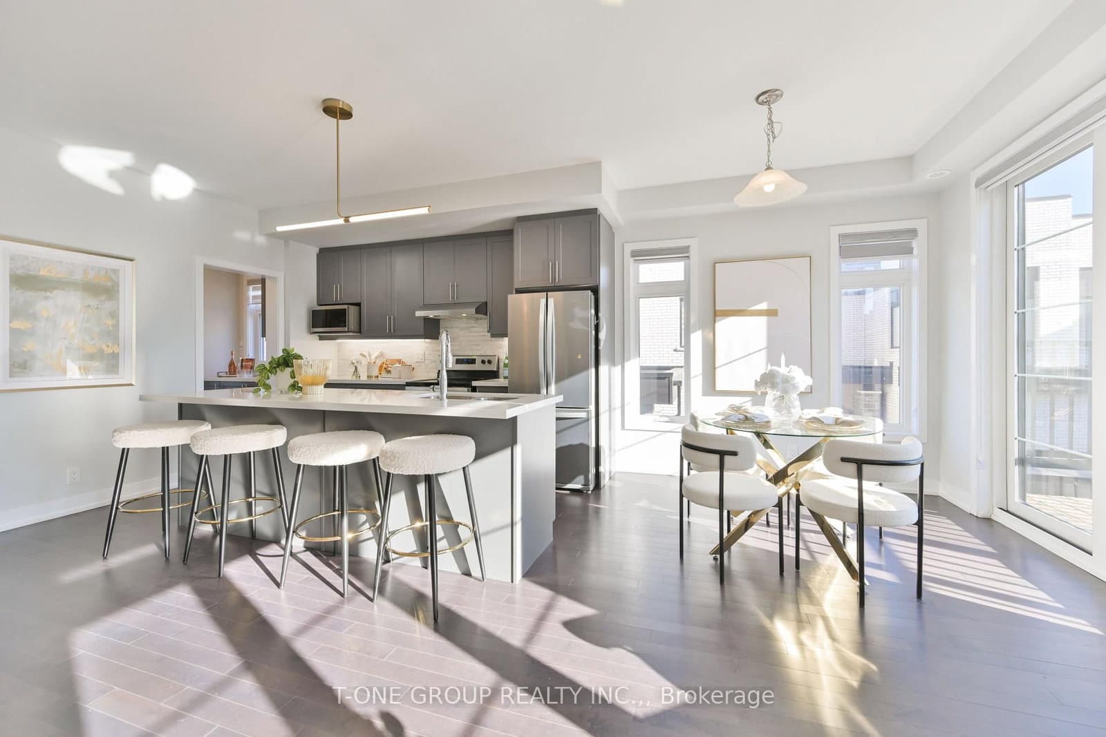9654 Kennedy Road thumbnail 7