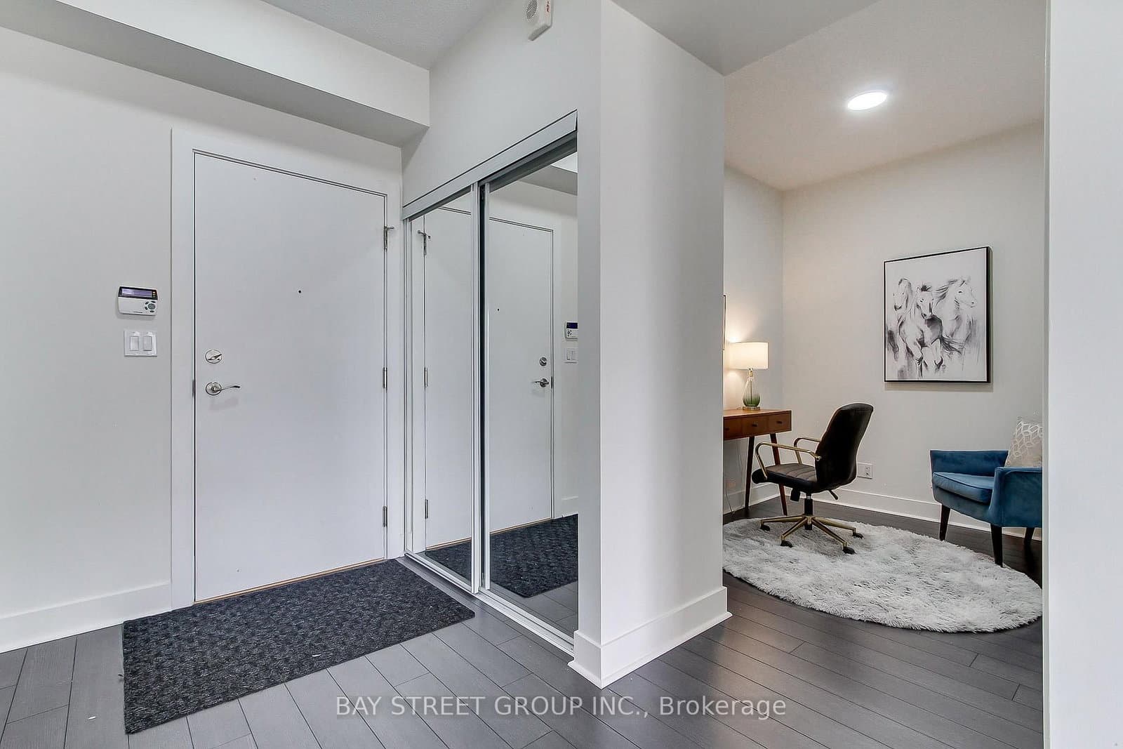28 Prince Regent Street, Unit PH8 thumbnail 4