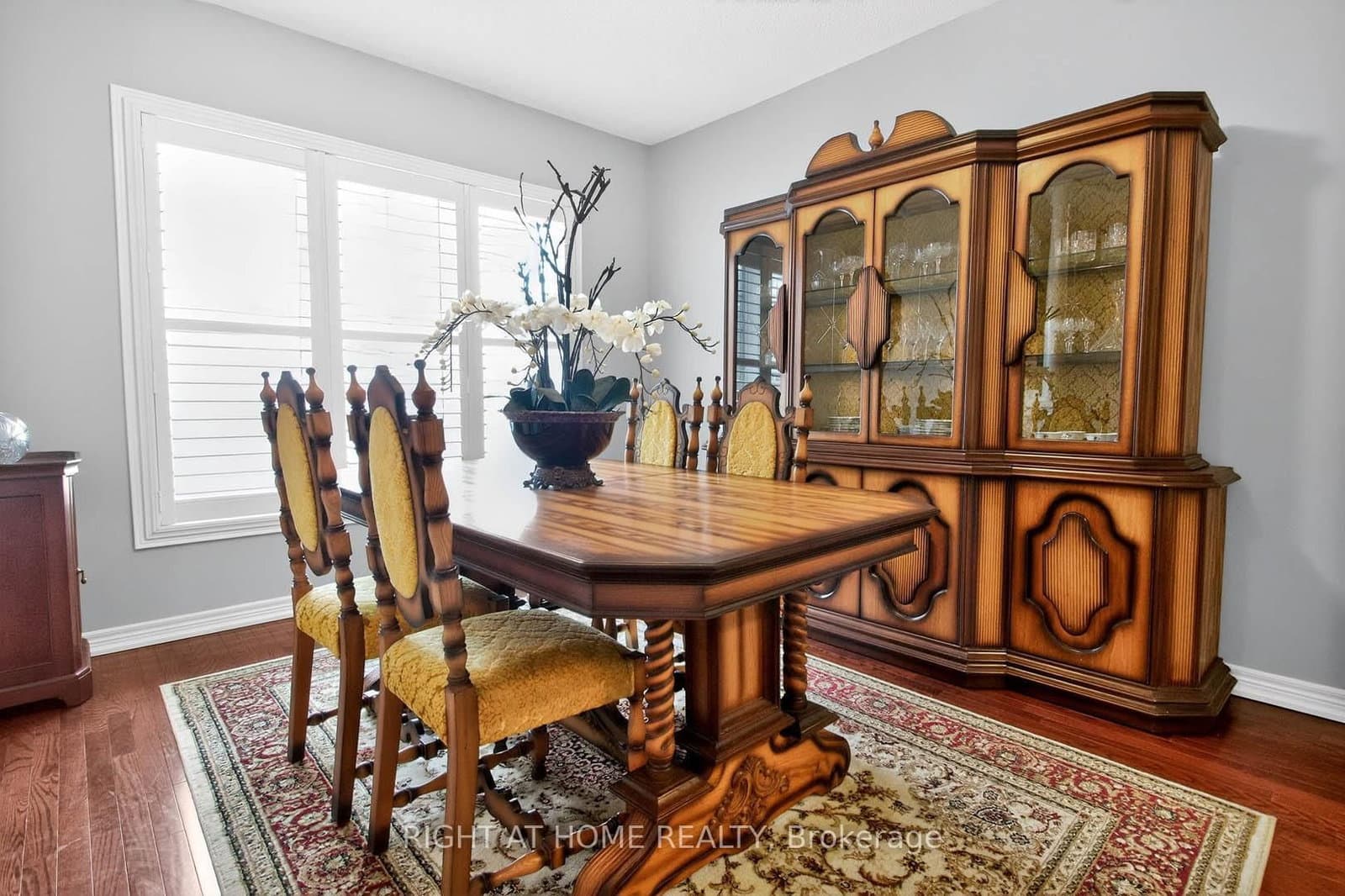 145 Louisbourg Way thumbnail 14