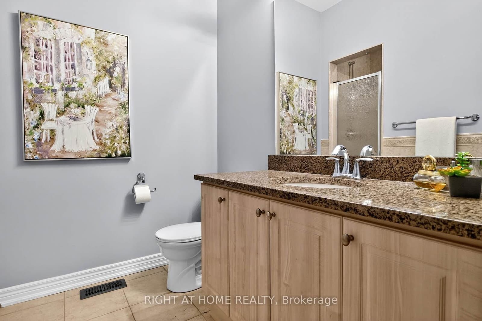 145 Louisbourg Way thumbnail 17