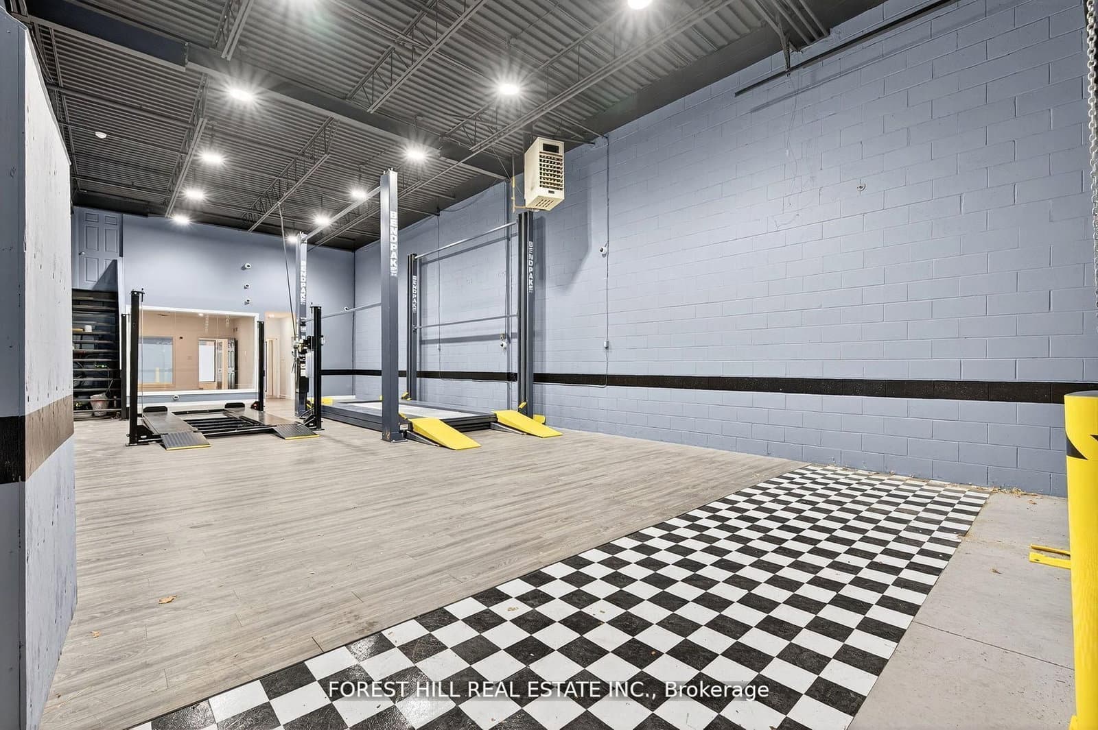 241 Edgeley Boulevard, Unit 11 thumbnail 29