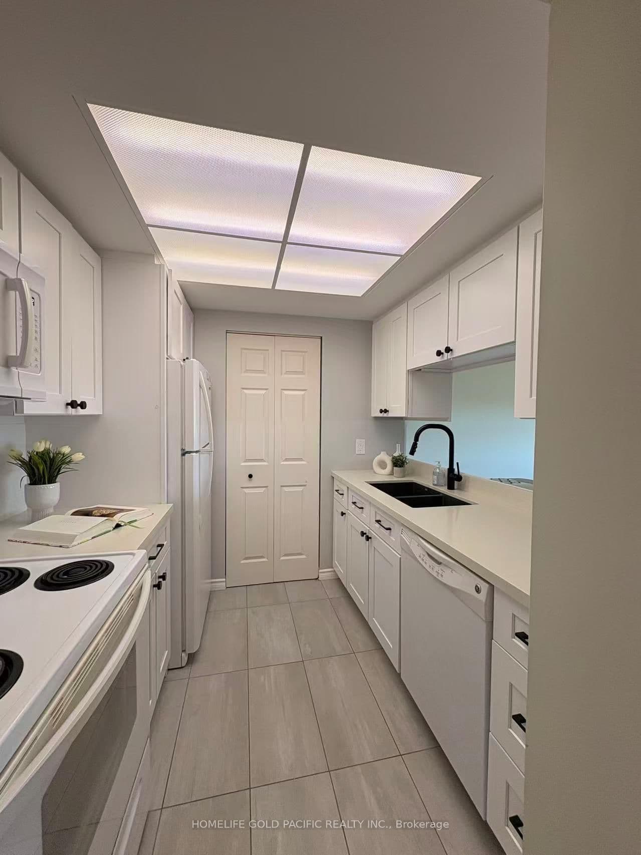2 Raymerville Drive, Unit 806 thumbnail 8
