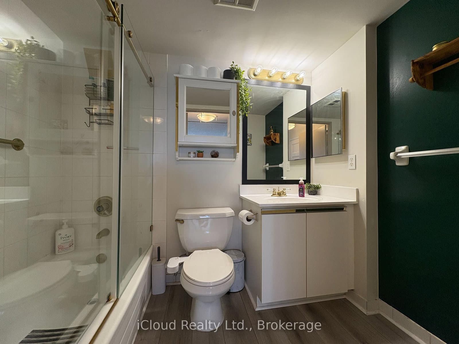 91 Townsgate Drive, Unit 710 thumbnail 15