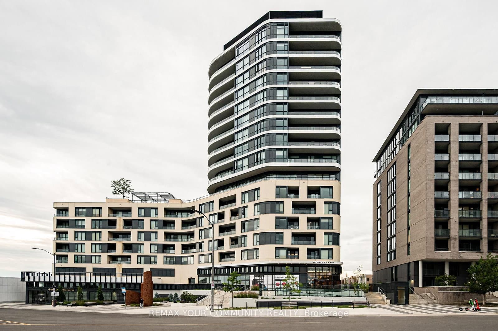 #1002 - 120 Eagle Rock Way