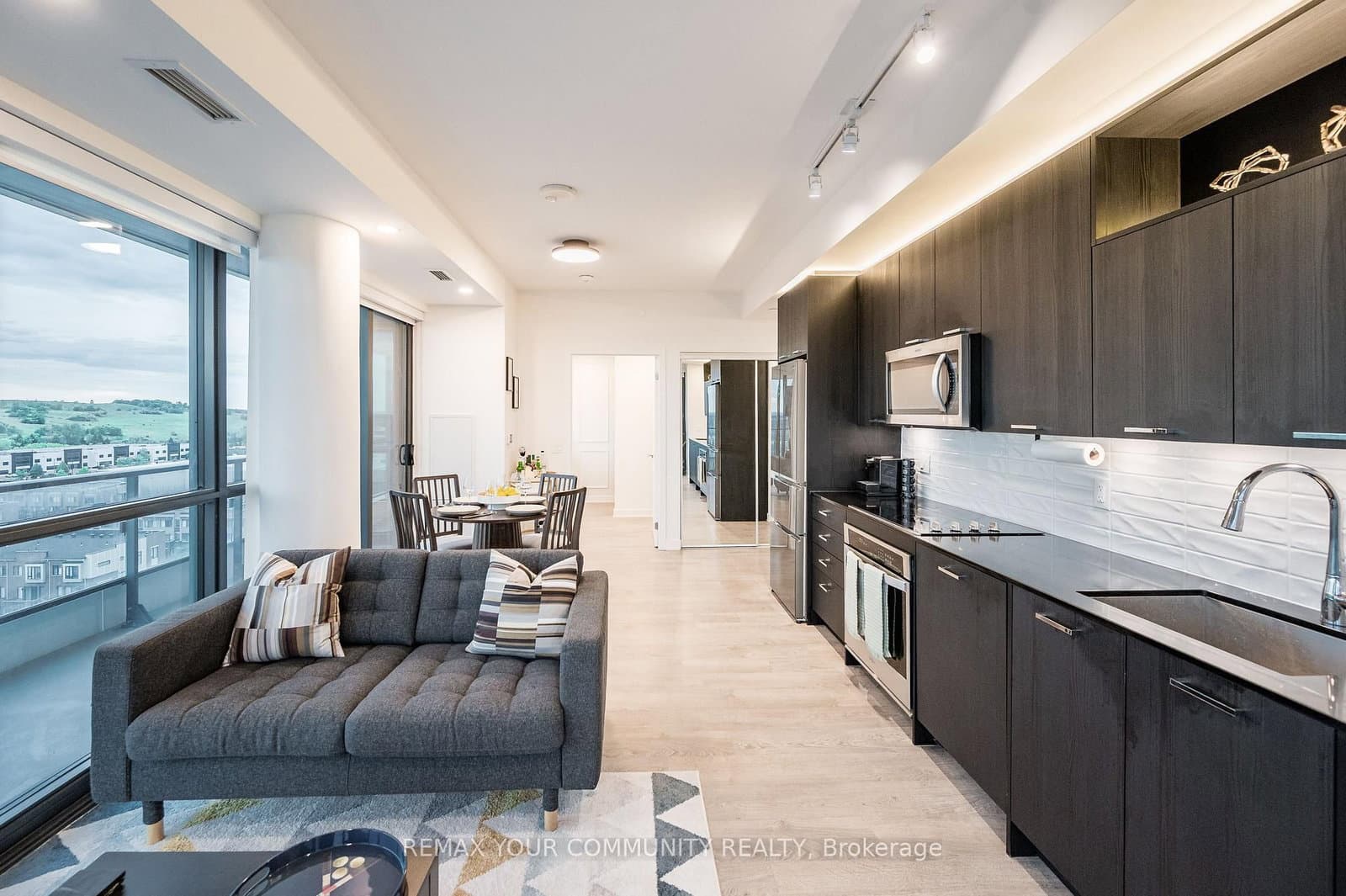 120 Eagle Rock Way, Unit 1002 thumbnail 5