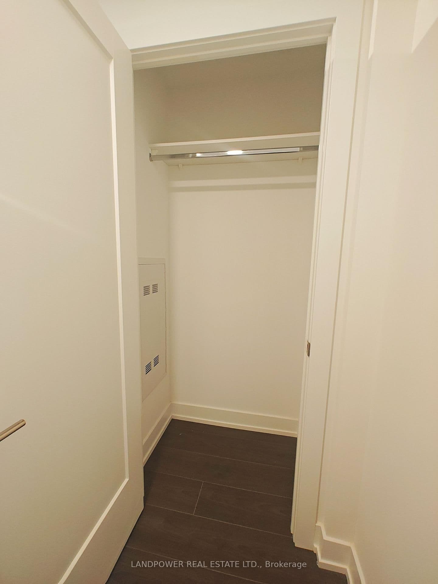 9 Clegg Road, Unit 1117 thumbnail 4