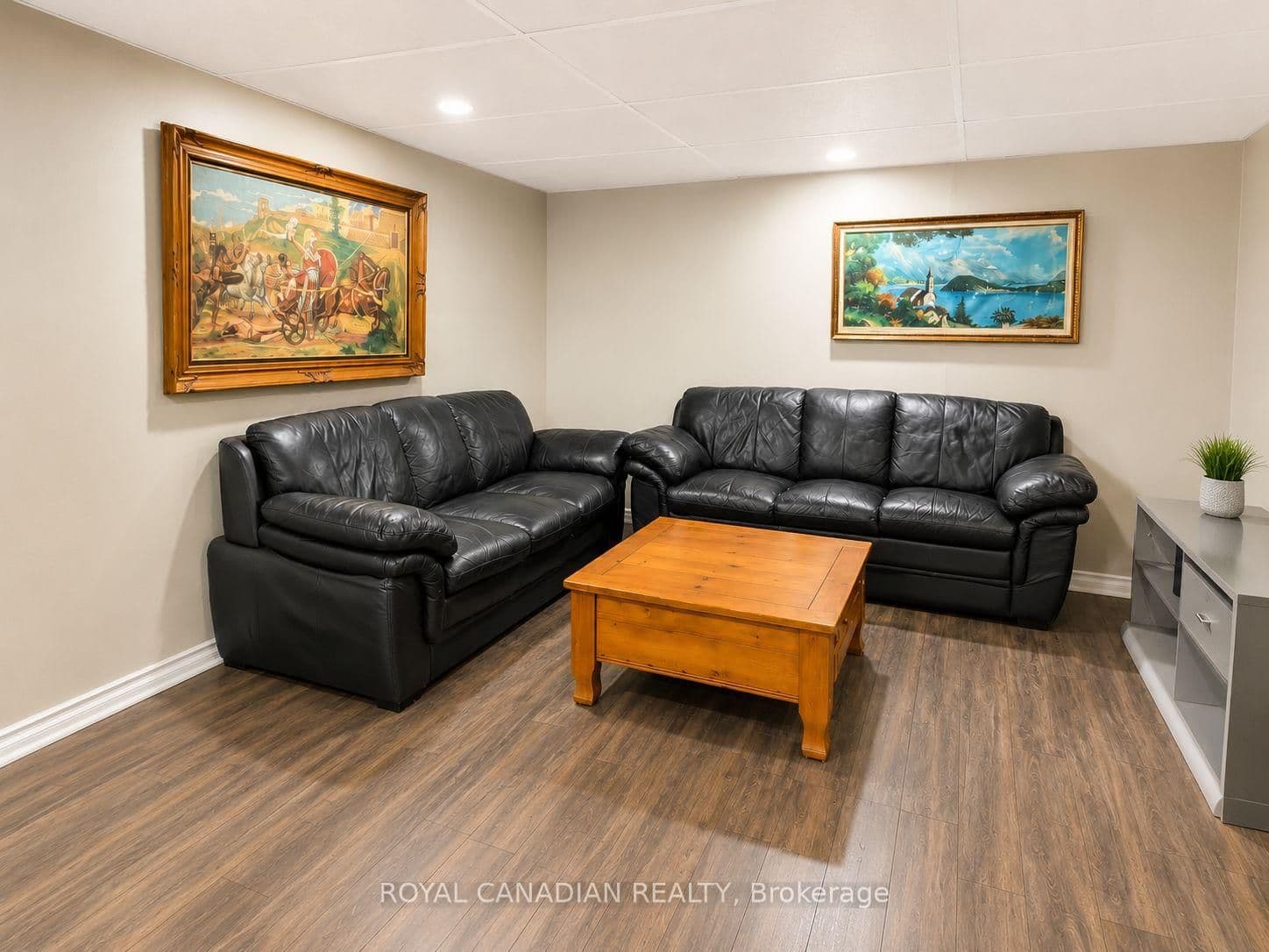 36 Maplegrove Avenue thumbnail 21