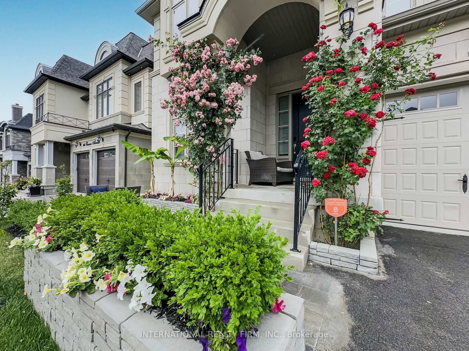 150 Cannes Avenue thumbnail 8