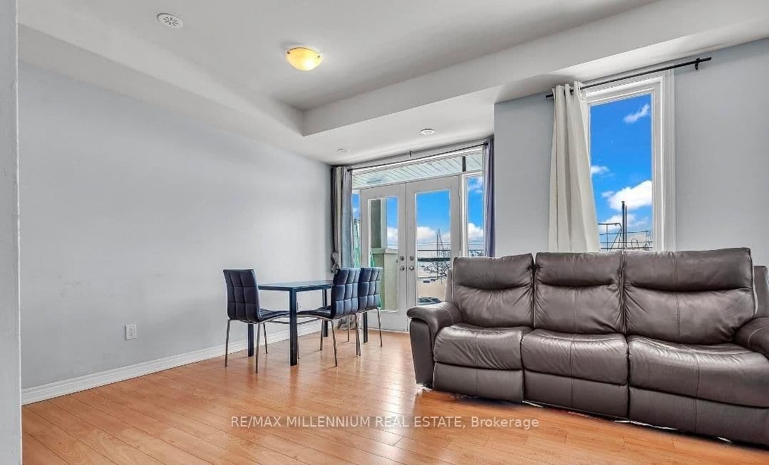 9601 Jane Street, Unit 9 thumbnail 12