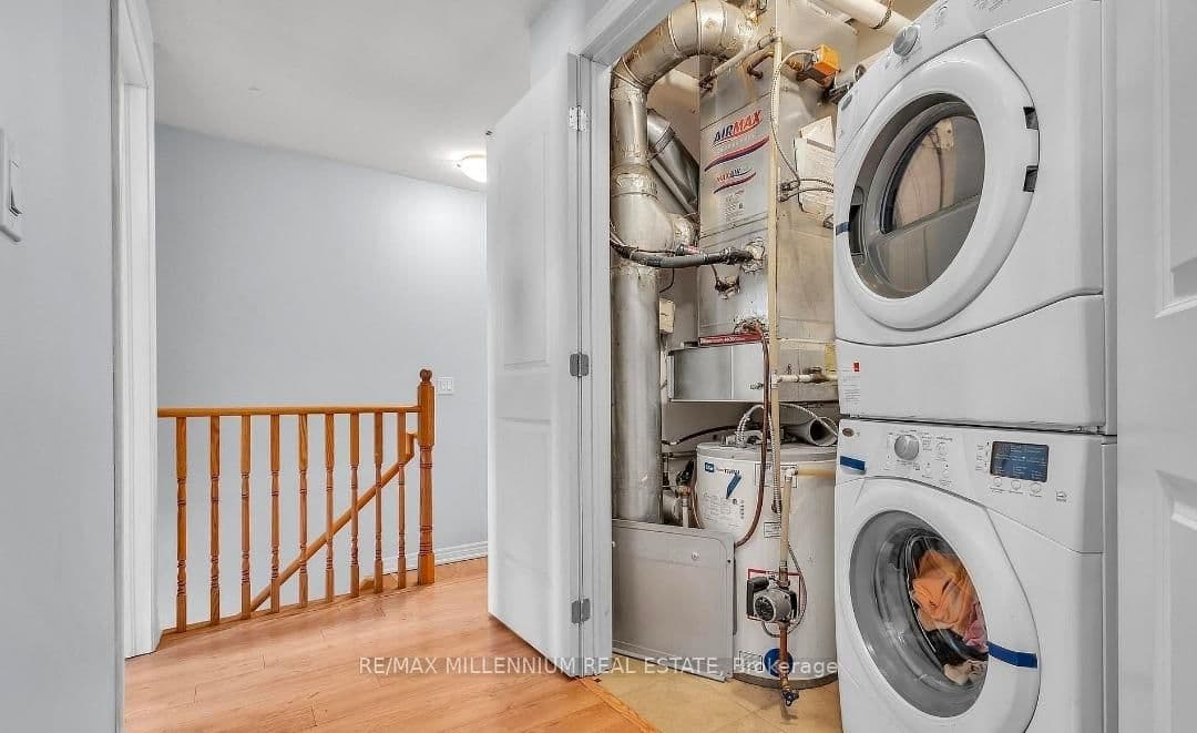 9601 Jane Street, Unit 9 thumbnail 20