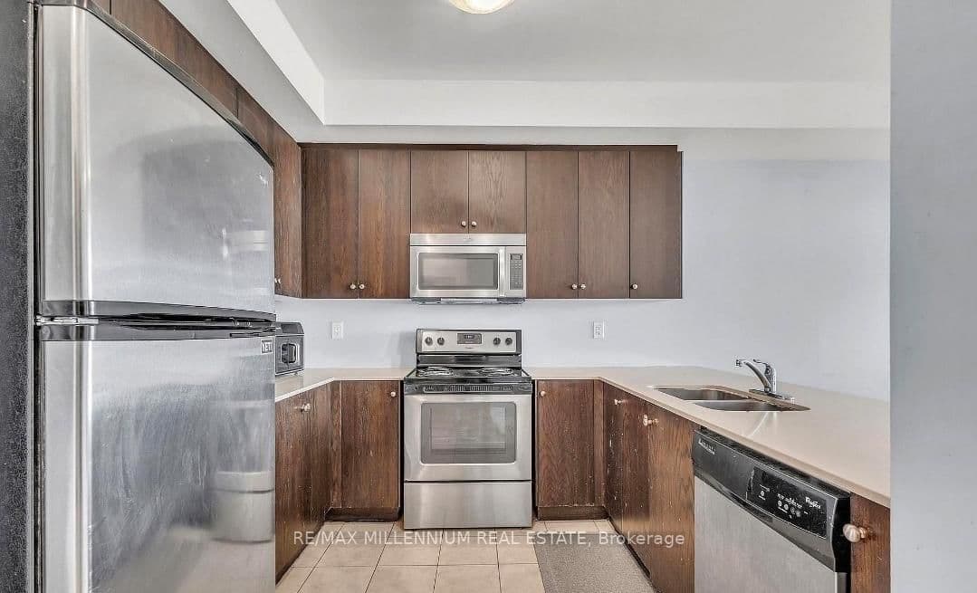 9601 Jane Street, Unit 9 thumbnail 7