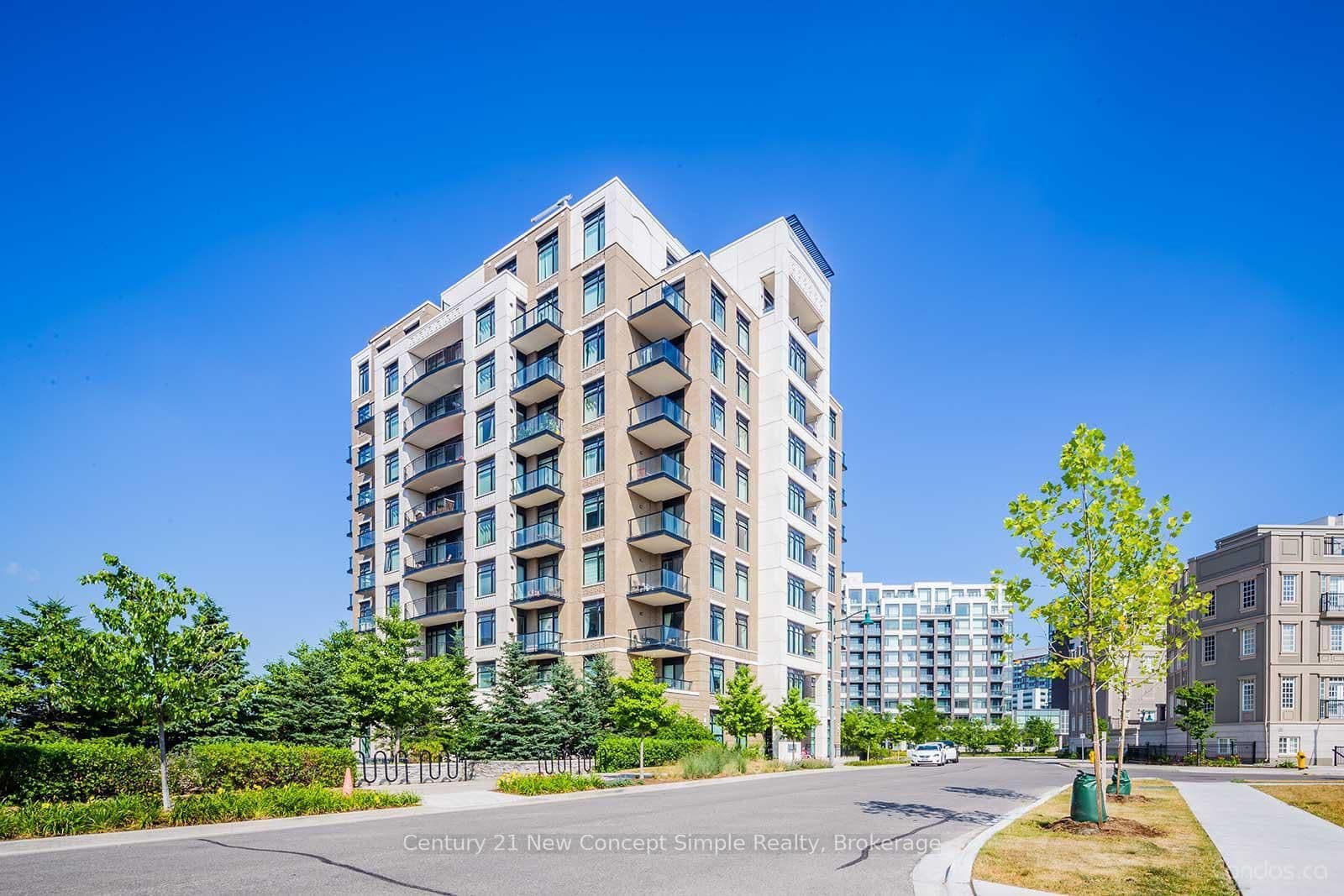 131 Upper Duke Crescent, Unit 904 thumbnail 2