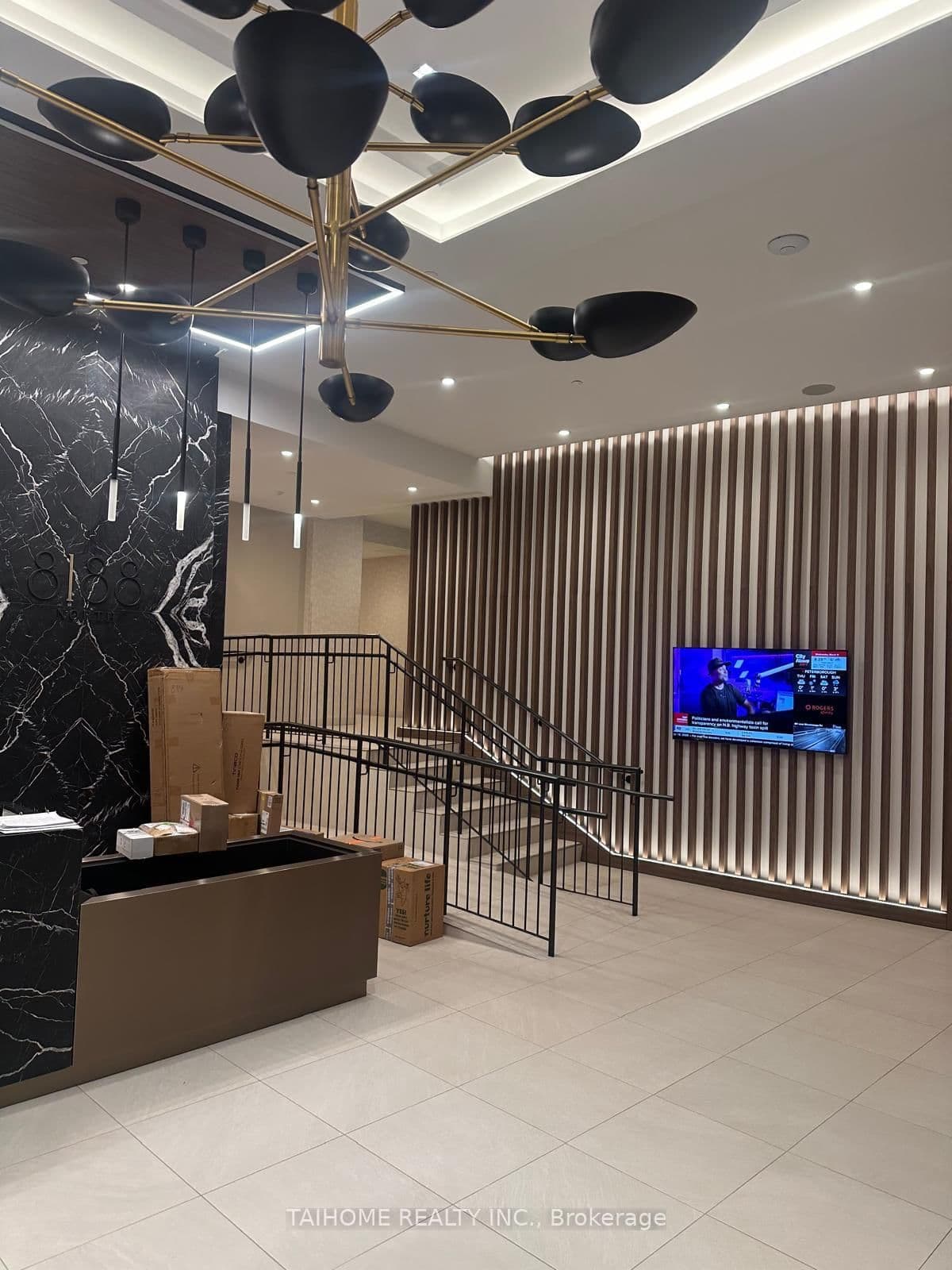 8188 YONGE Street E, Unit 412 thumbnail 5