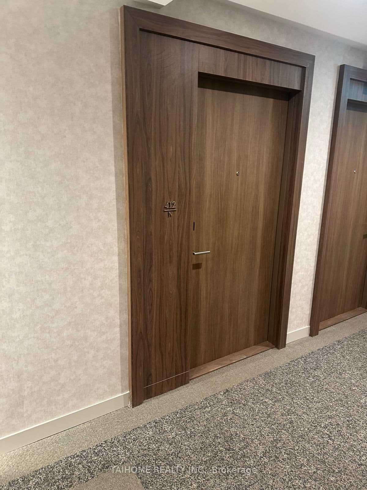 8188 YONGE Street E, Unit 412 thumbnail 8