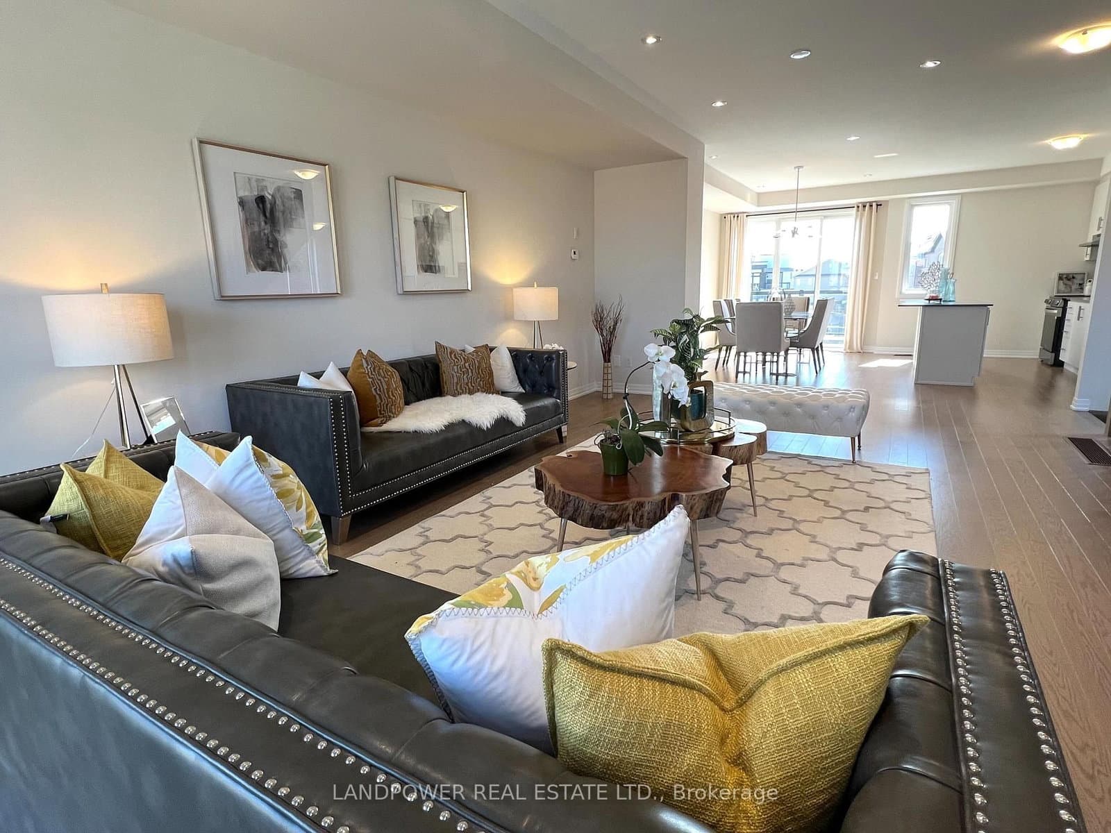 1655 Bur Oak Avenue thumbnail 16