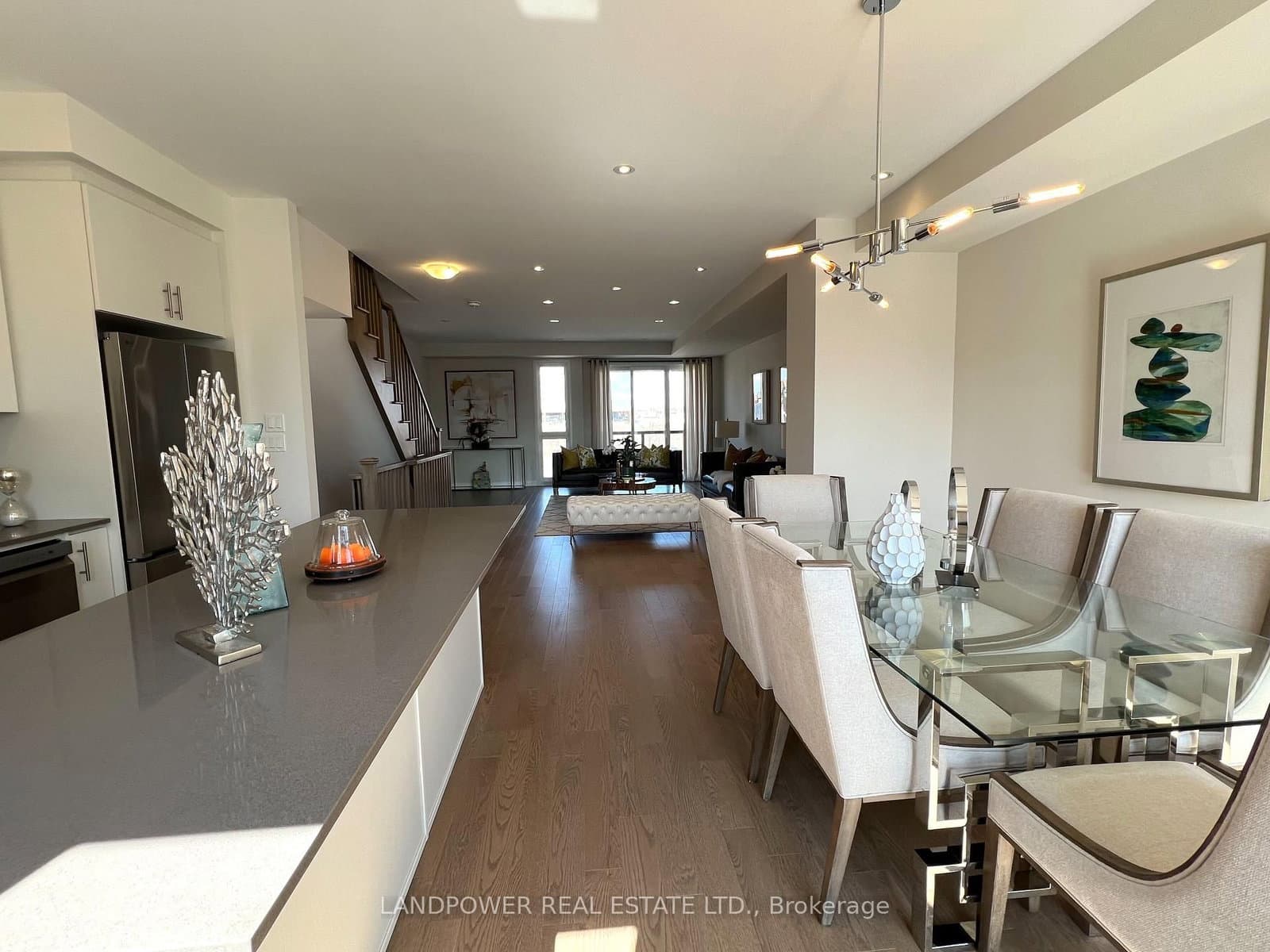 1655 Bur Oak Avenue thumbnail 21