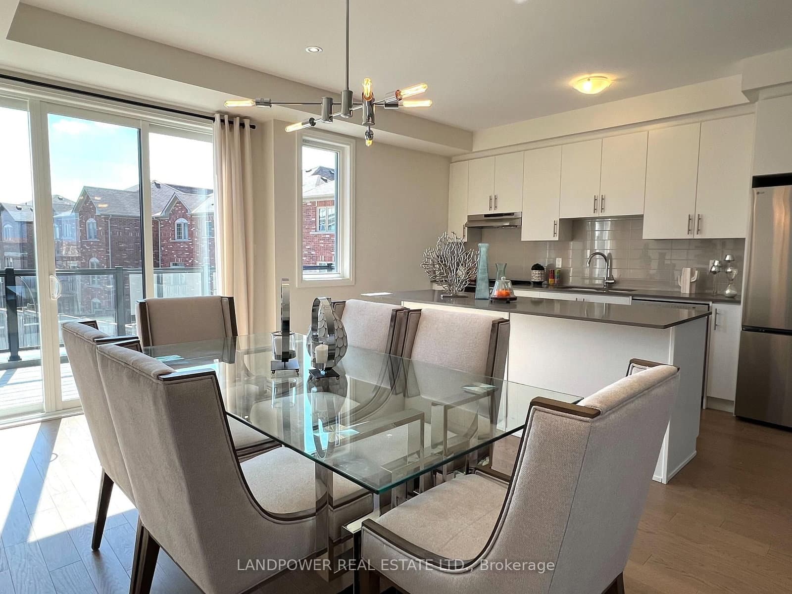 1655 Bur Oak Avenue thumbnail 23