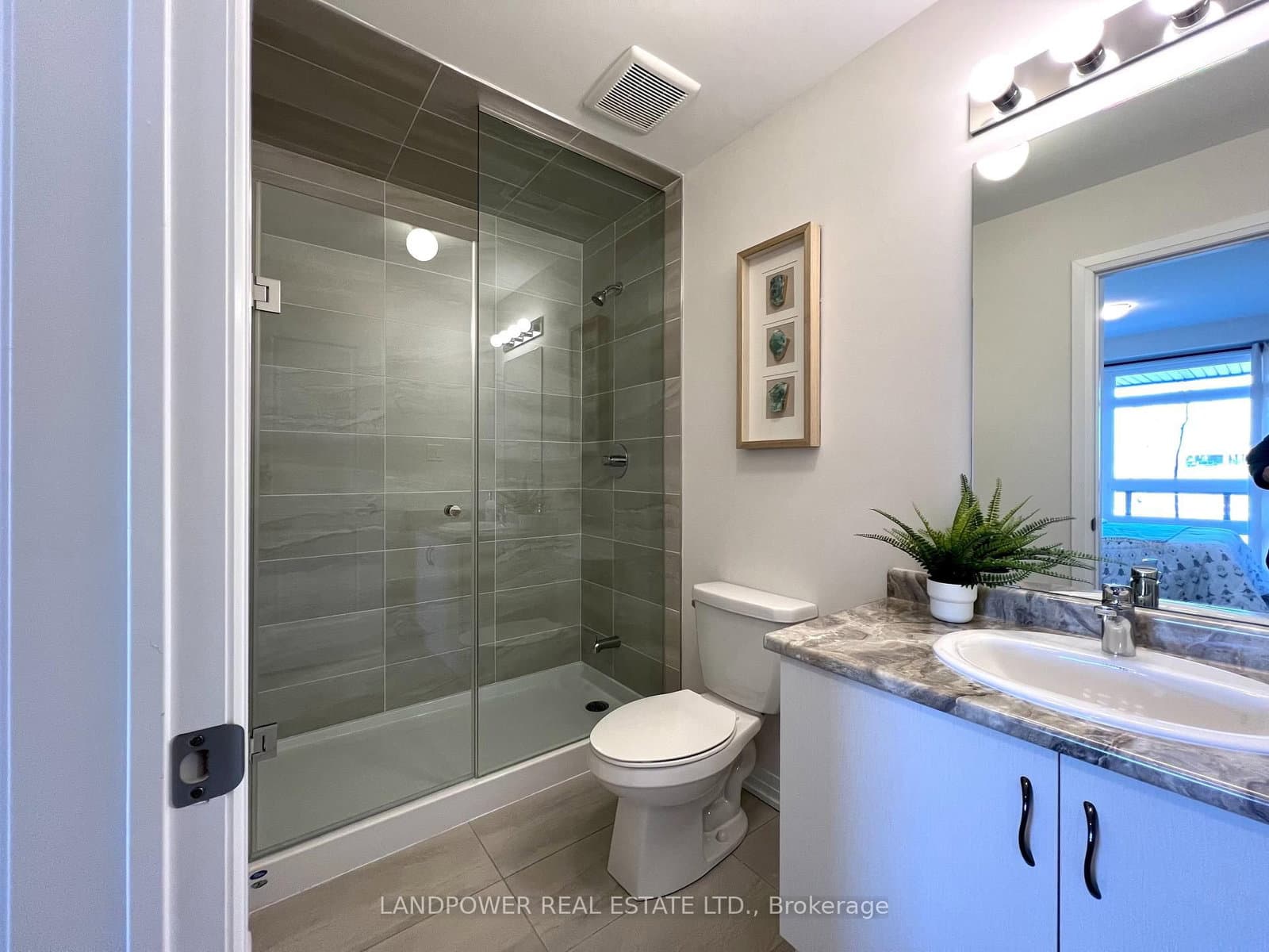 1655 Bur Oak Avenue thumbnail 45