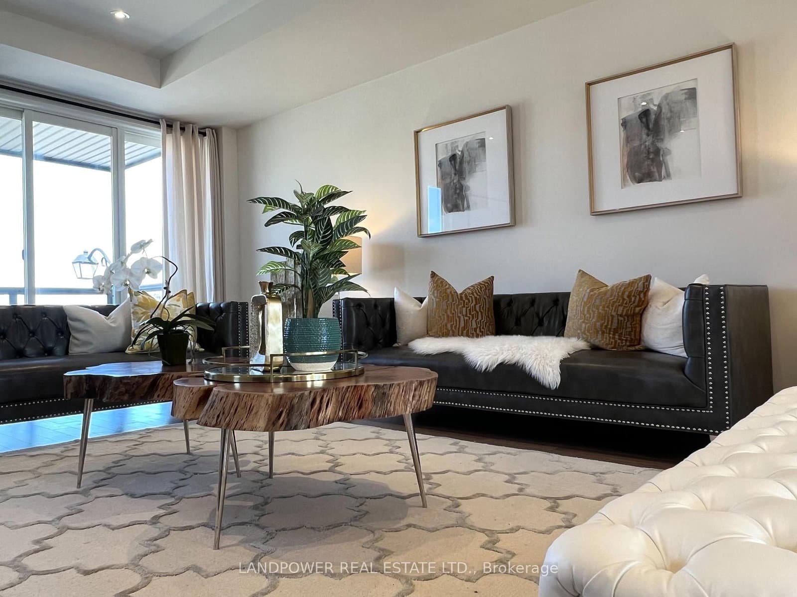 1655 Bur Oak Avenue thumbnail 9