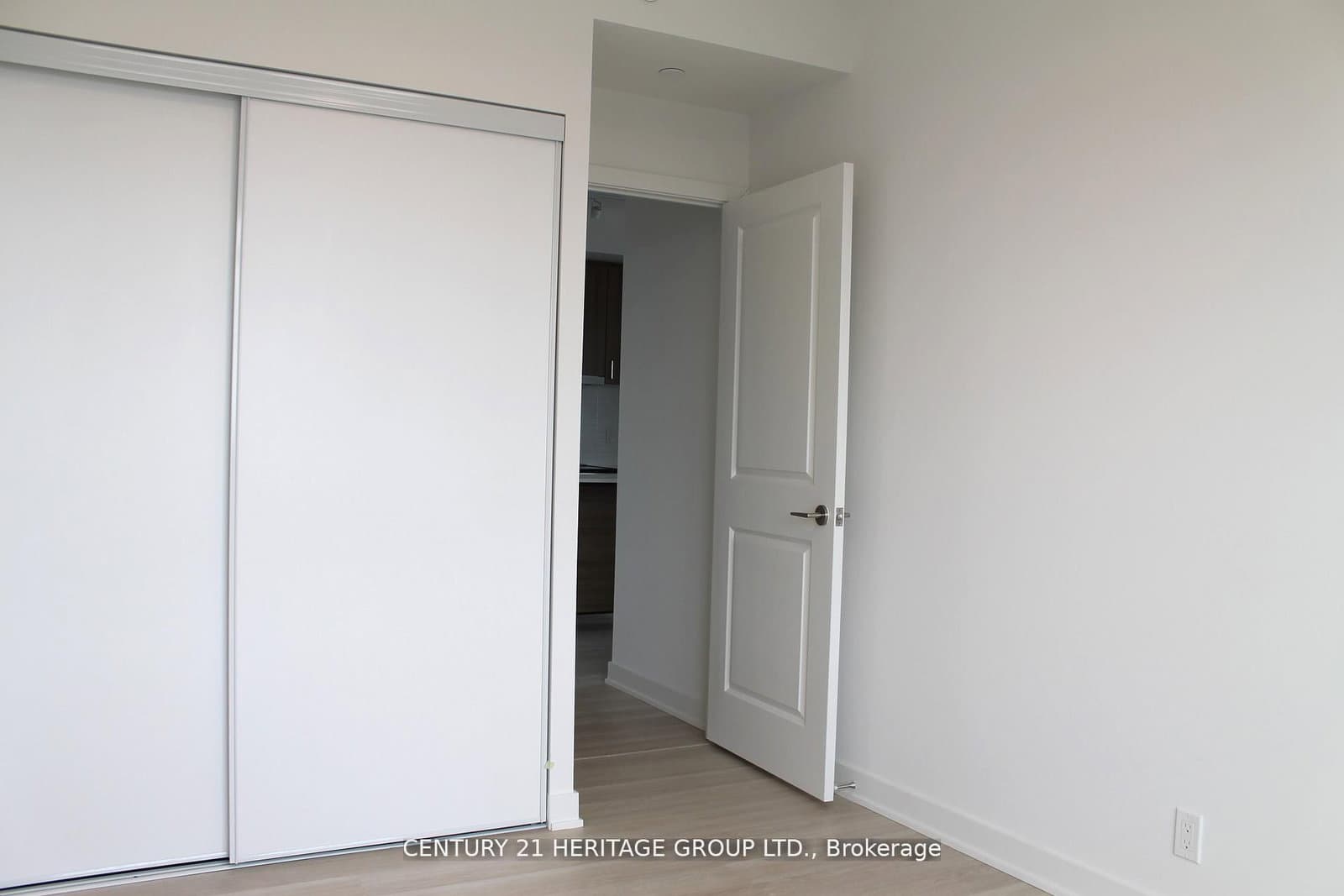 30 Upper Mall Way, Unit A3410 thumbnail 19